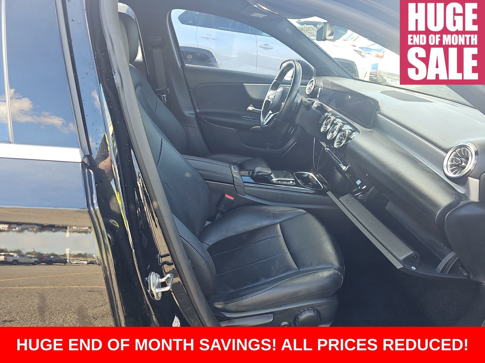 Used 2022 Mercedes-Benz A 220 4MATIC w/ Premium Package Lite image 7