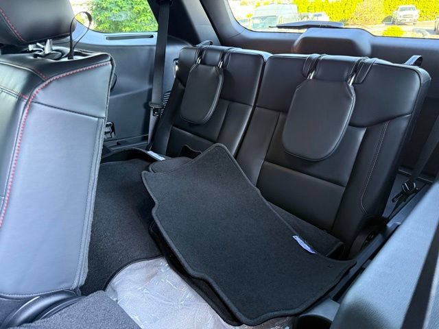 New 2026 Ford Explorer ST-Line w/ ST-Line Street Pack AWD/4WD image 18