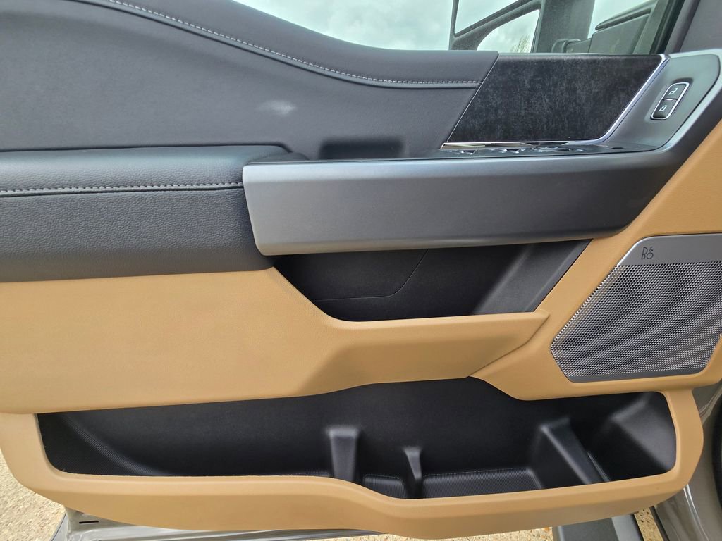 New 2026 Ford F350 XLT w/ XLT Premium Package image 17