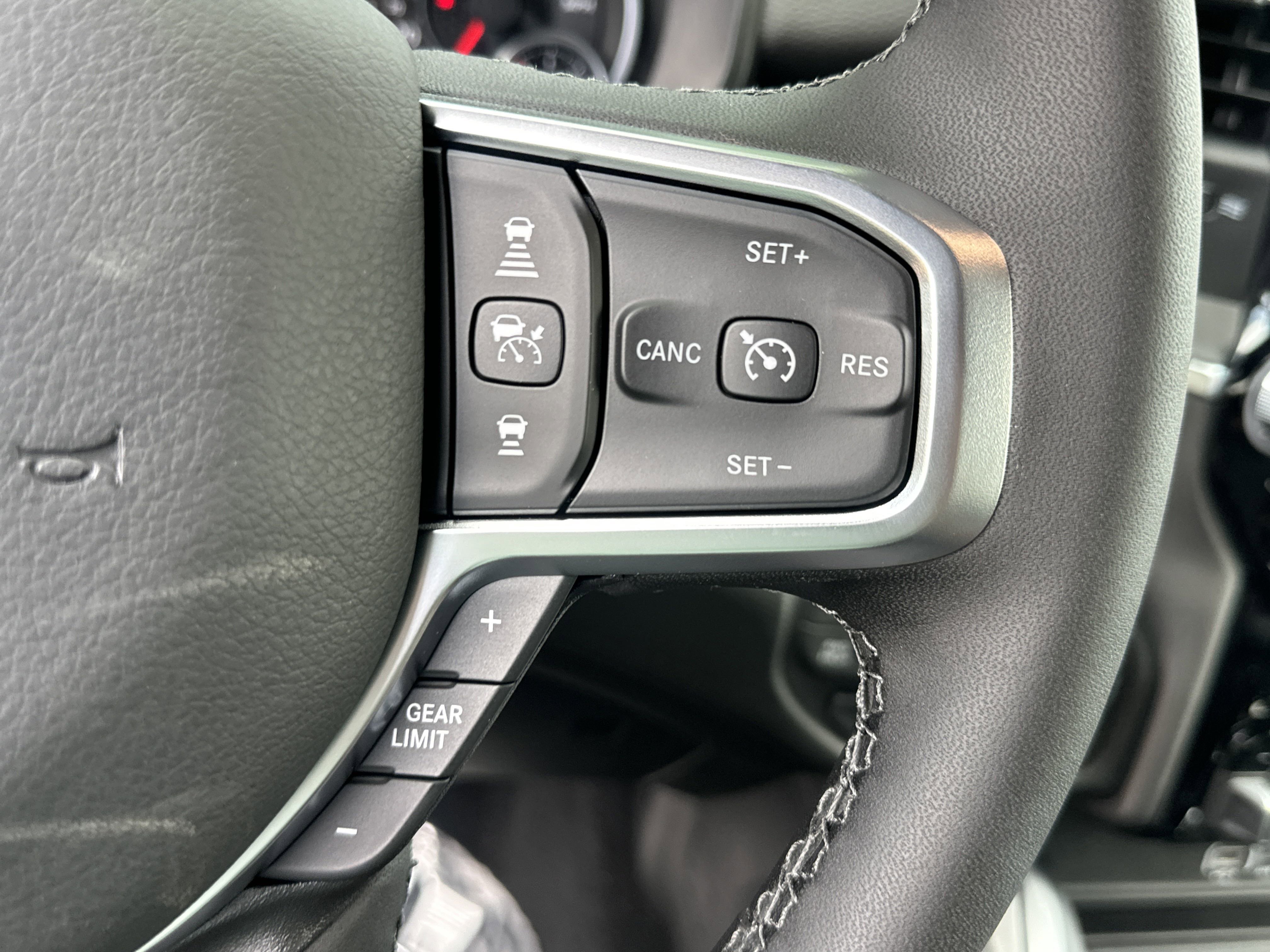 New 2026 RAM 1500 Big Horn AWD/4WD image 8