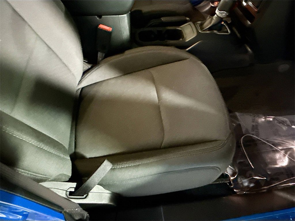 Used 2021 Jeep Gladiator Willys image 29