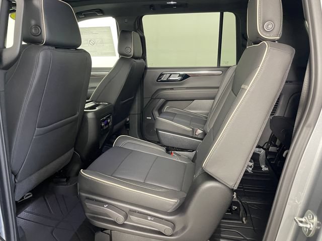New 2026 Chevrolet Suburban Premier AWD/4WD image 6