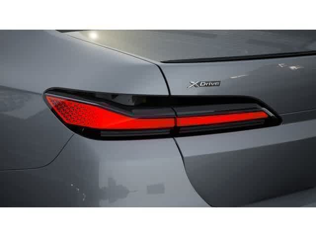 New 2026 BMW 760i xDrive w/ Luxury Rear Seating Package AWD/4WD image 8