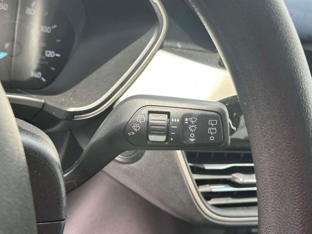 Used 2020 Ford Escape SE AWD/4WD image 25