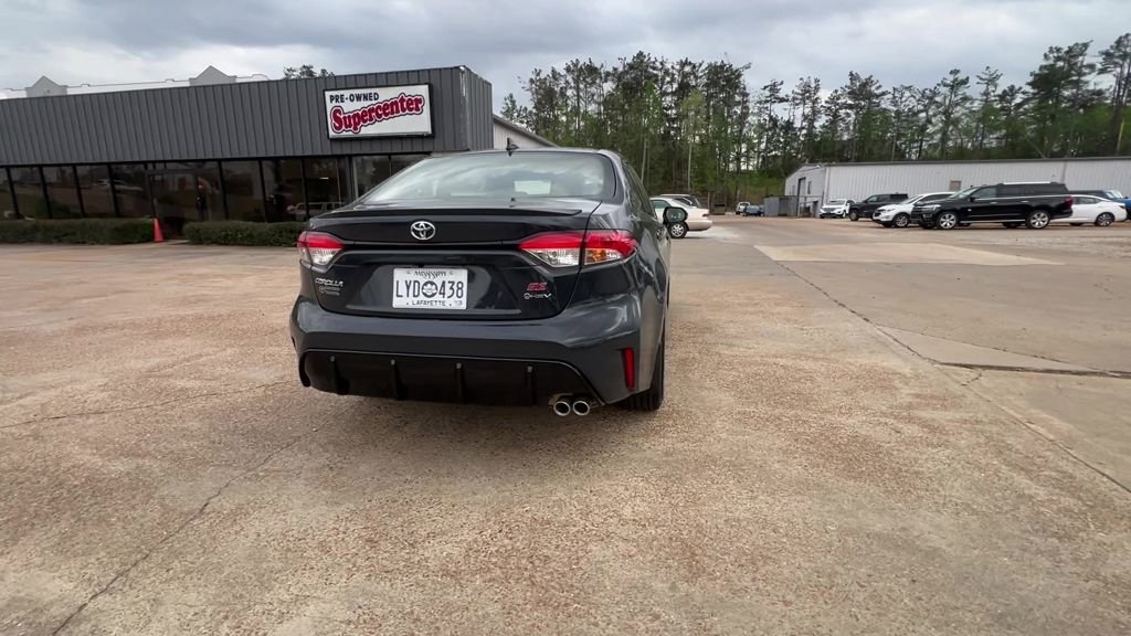 Used 2026 Toyota Corolla SE w/ SE Premium Package image 6