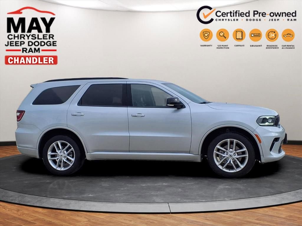 Used 2024 Dodge Durango GT image 2