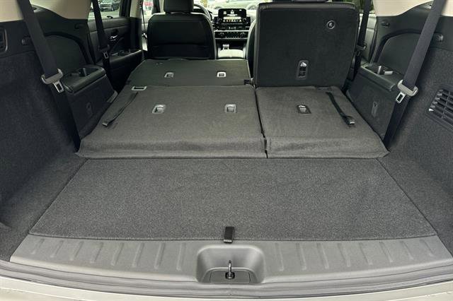 New 2025 Nissan Pathfinder SL image 18