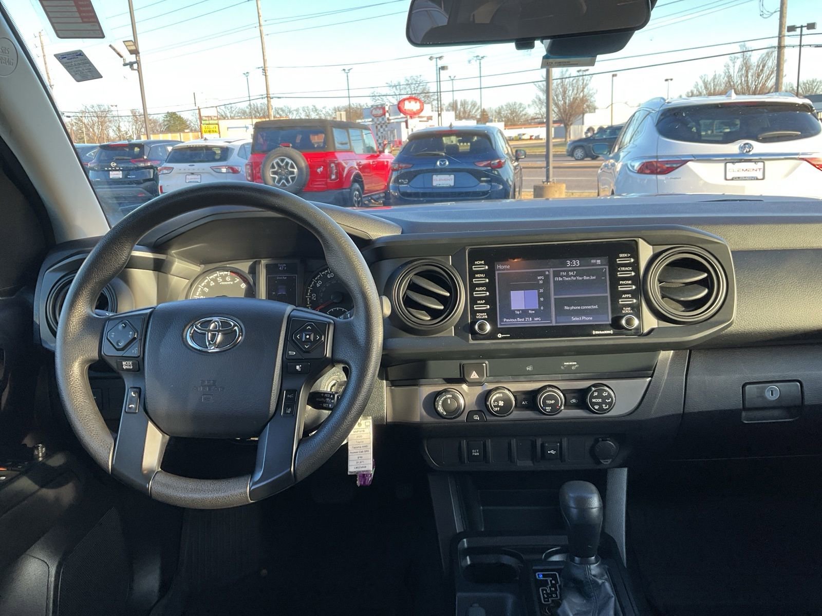 Used 2020 Toyota Tacoma SR image 11