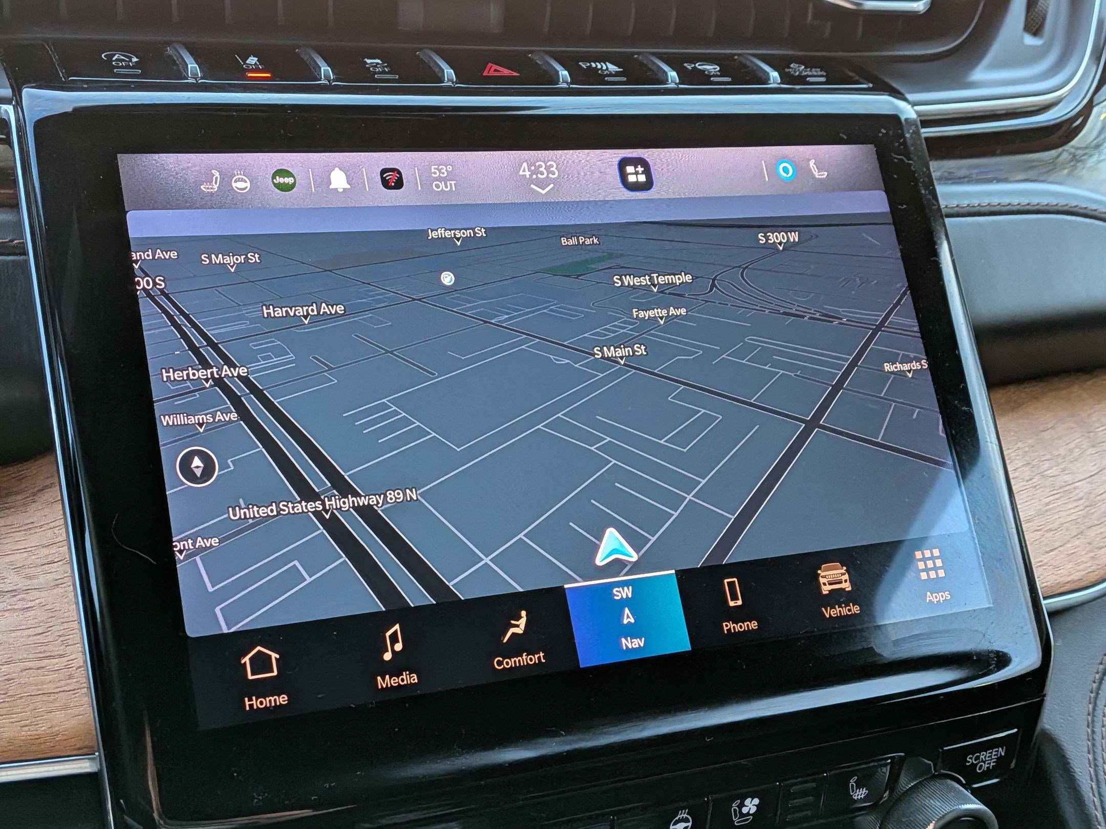 Used 2022 Jeep Grand Cherokee Summit image 23