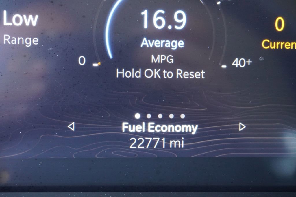 Used 2023 Jeep Grand Cherokee Limited image 15