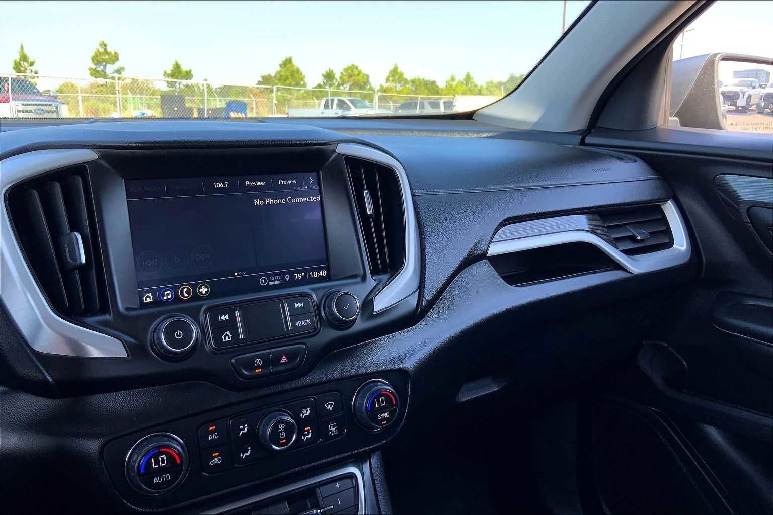 Certified 2024 GMC Terrain SLT image 26