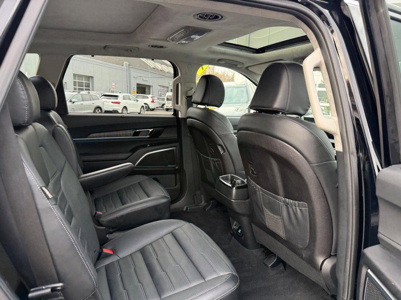Used 2024 Kia Telluride SX Prestige image 11