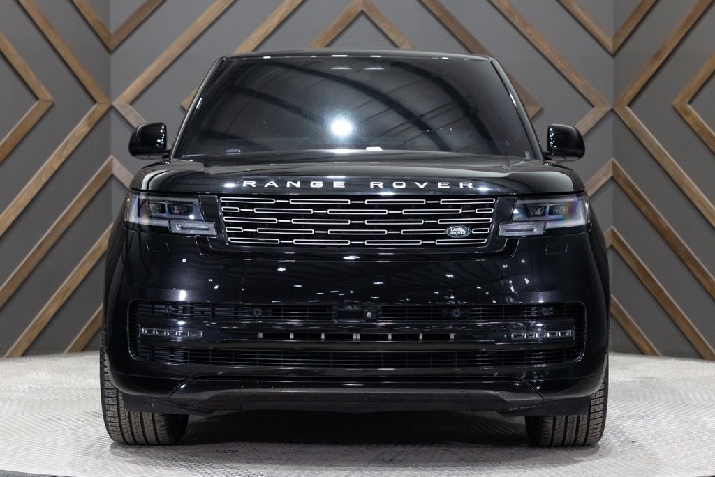 Used 2023 Land Rover Range Rover SE image 22
