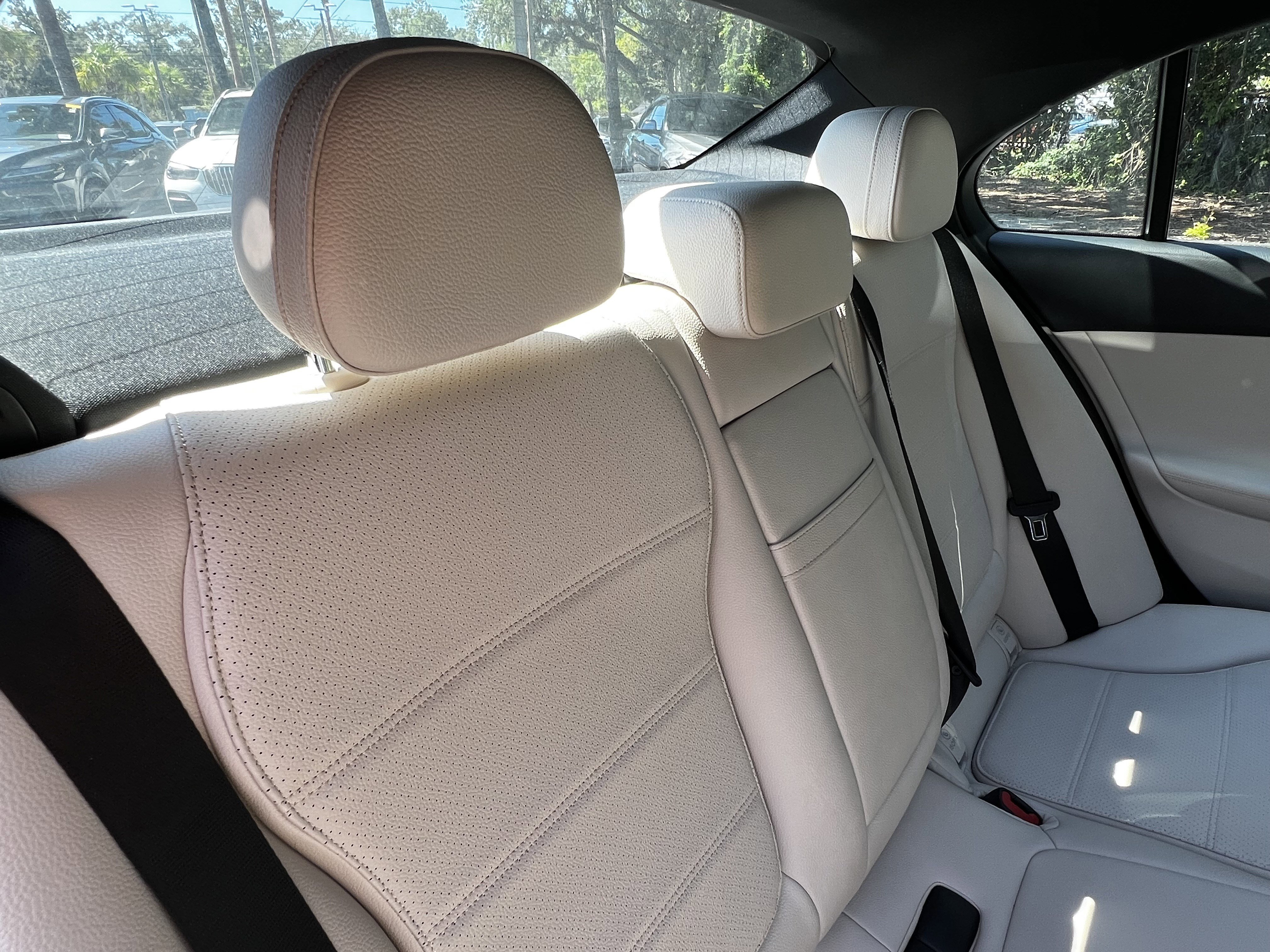 Used 2023 Mercedes-Benz C 300 Sedan image 39