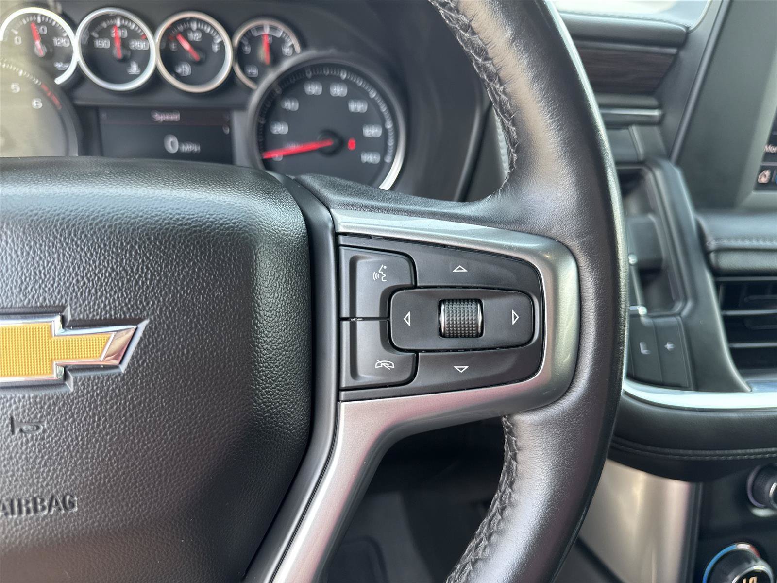 Used 2023 Chevrolet Tahoe LS AWD/4WD image 23