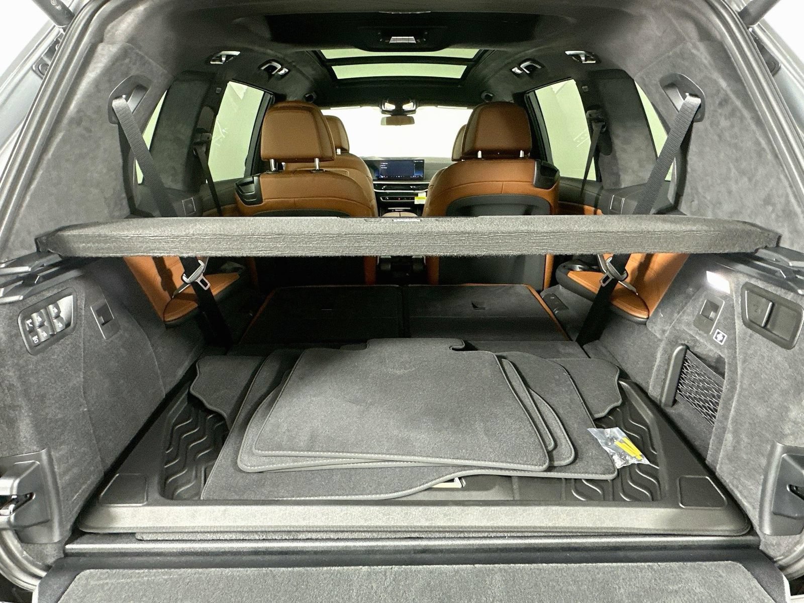 New 2027 BMW X7 xDrive40i w/ Executive Package AWD/4WD image 41