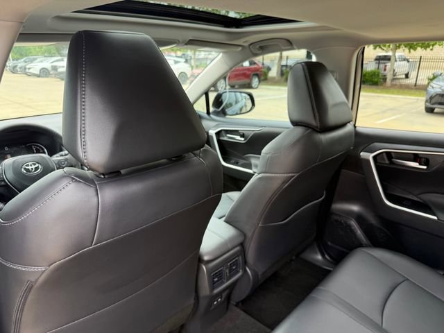 Used 2025 Toyota RAV4 XLE Premium image 26