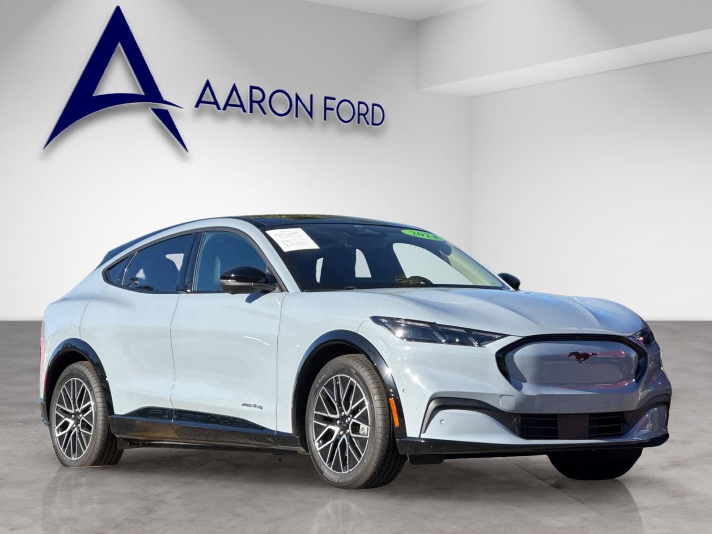 Used 2024 Ford Mustang Mach-E Premium image 8
