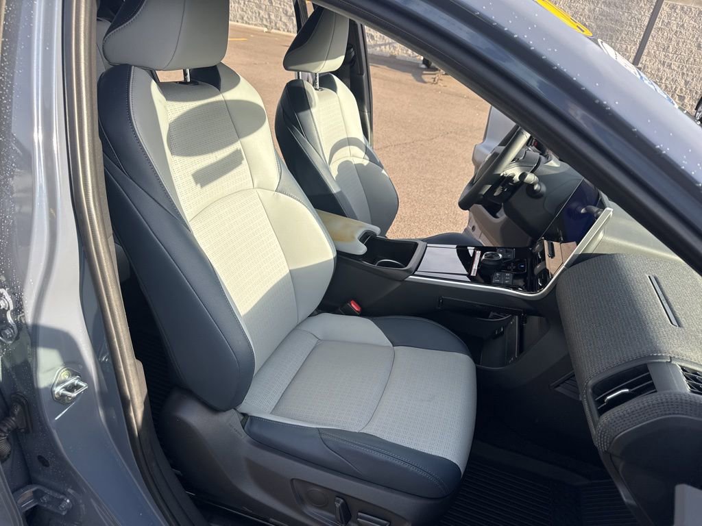 Certified 2024 Subaru Solterra Limited image 13