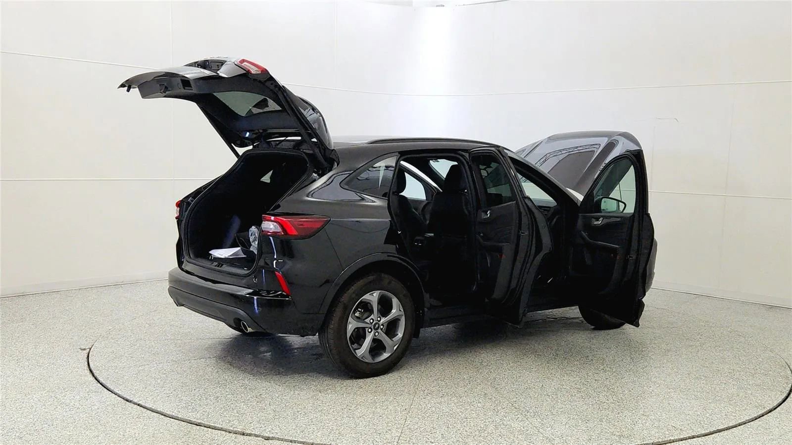 Used 2023 Ford Escape ST-Line w/ Tech Pack #1 image 12