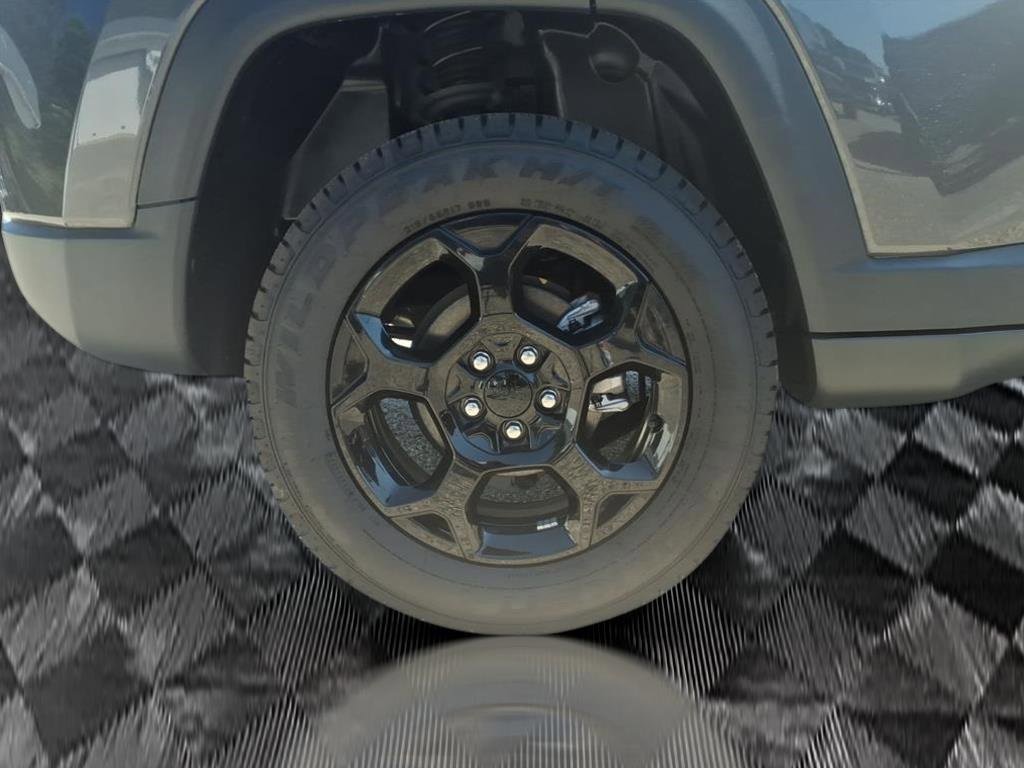 Used 2024 Jeep Compass Trailhawk w/ Sun and Sound Group image 11