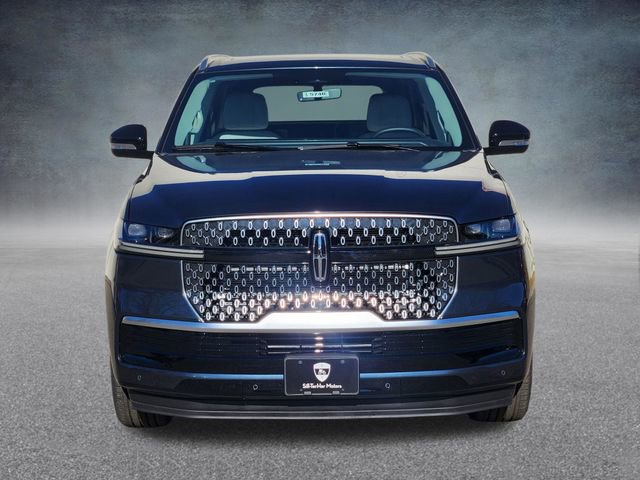 New 2026 Lincoln Navigator Reserve video 2