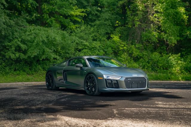 Used 2017 Audi R8 V10 plus AWD/4WD image 26