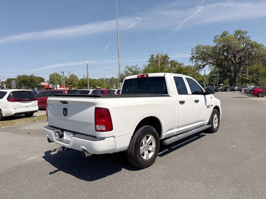 Used 2017 RAM 1500 Express RWD image 3