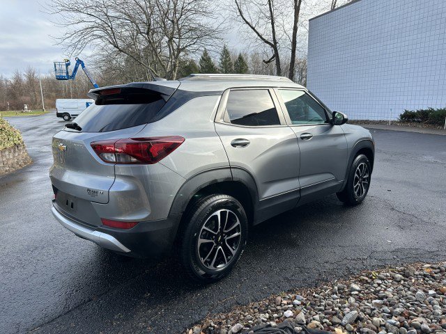Used 2025 Chevrolet TrailBlazer LT image 6