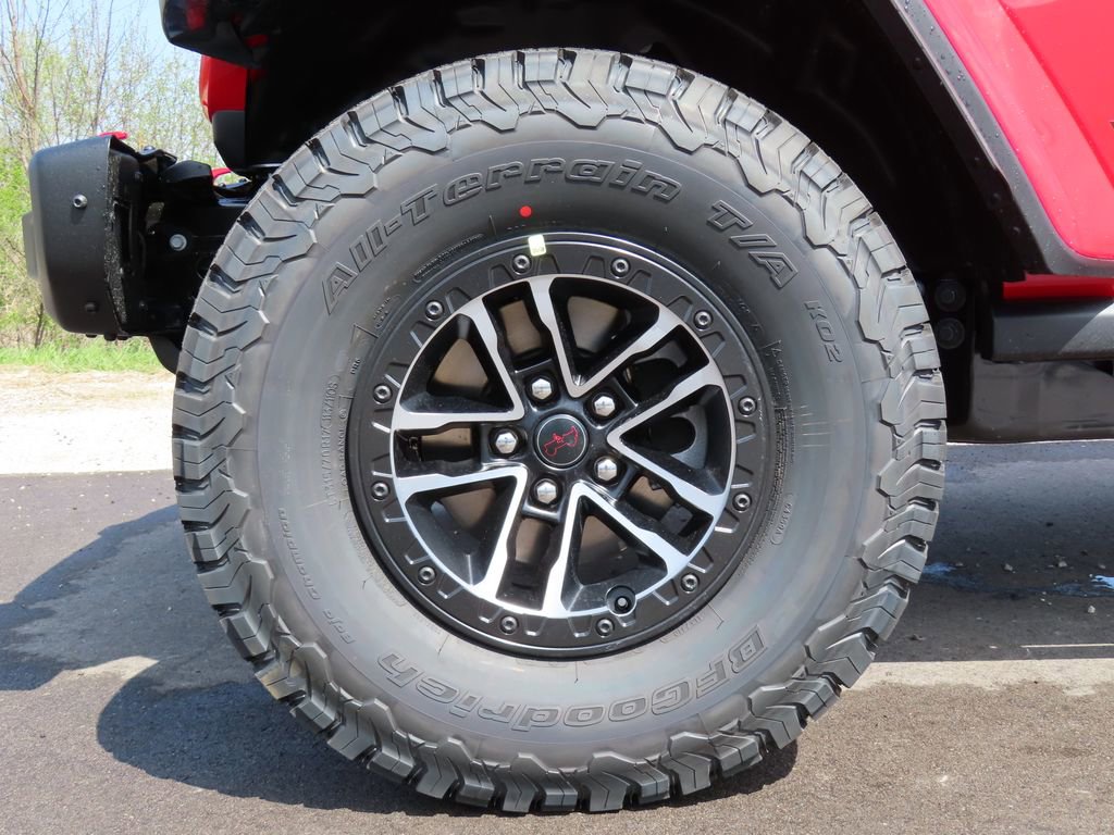 New 2026 Jeep Wrangler Unlimited Rubicon AWD/4WD image 15