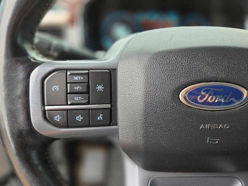 Used 2023 Ford F150 Lariat AWD/4WD image 16