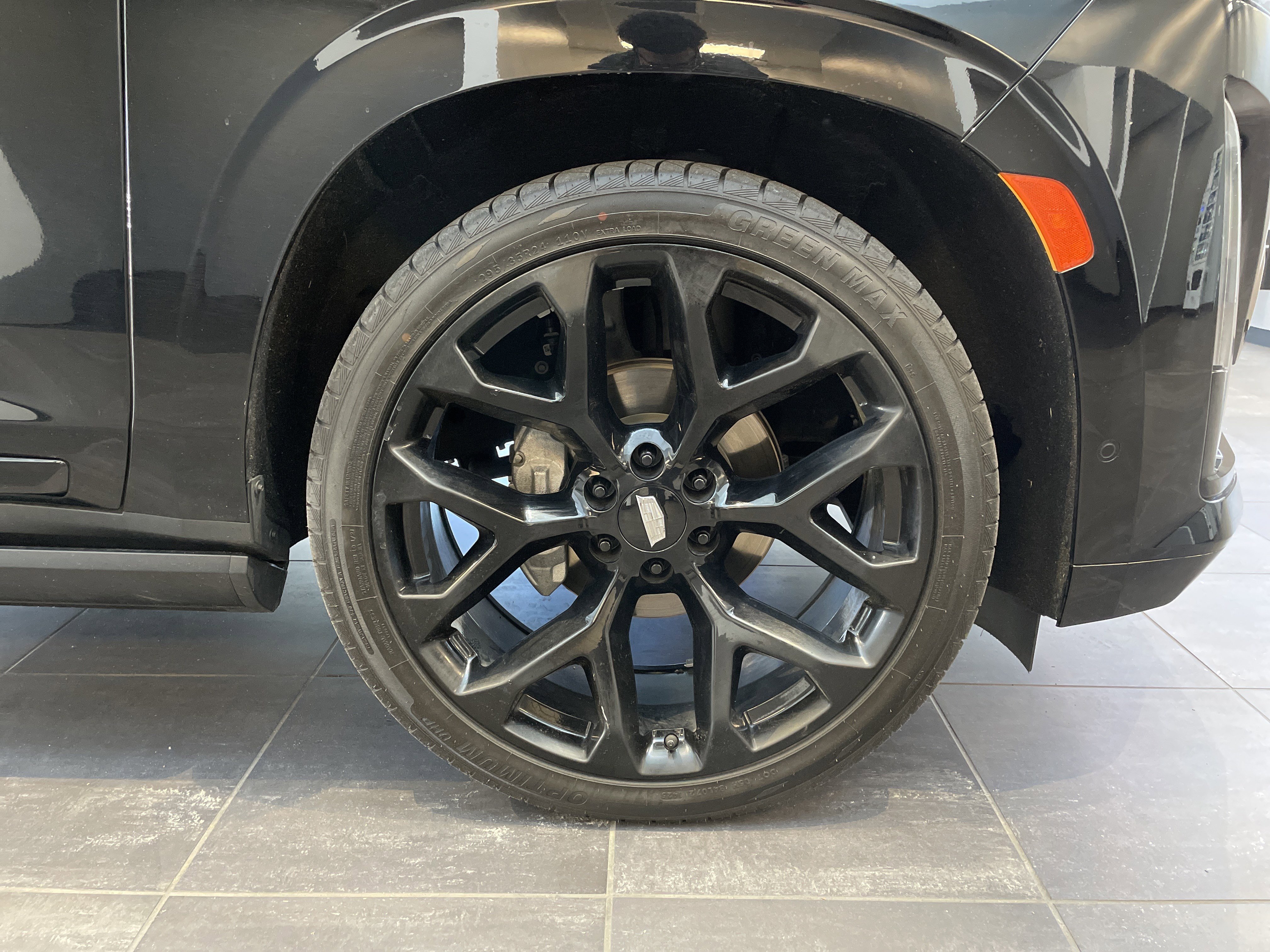 Used 2021 Cadillac Escalade Sport Platinum image 12