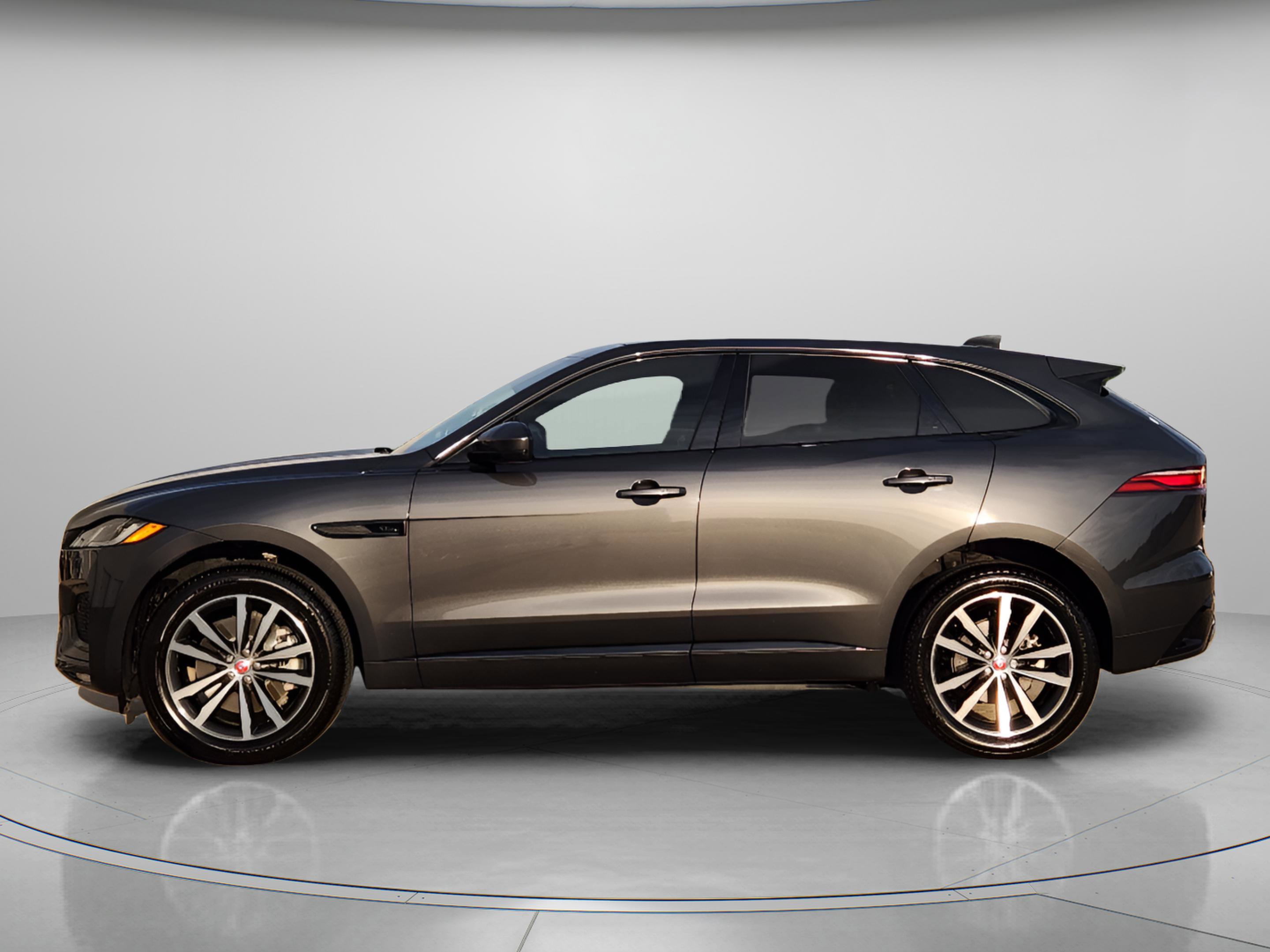 Certified 2023 Jaguar F-PACE R-Dynamic S AWD/4WD image 2