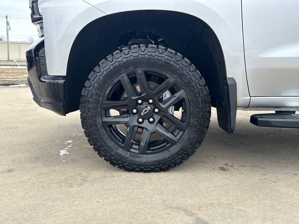 Used 2021 Chevrolet Silverado 1500 LT Trail Boss image 34