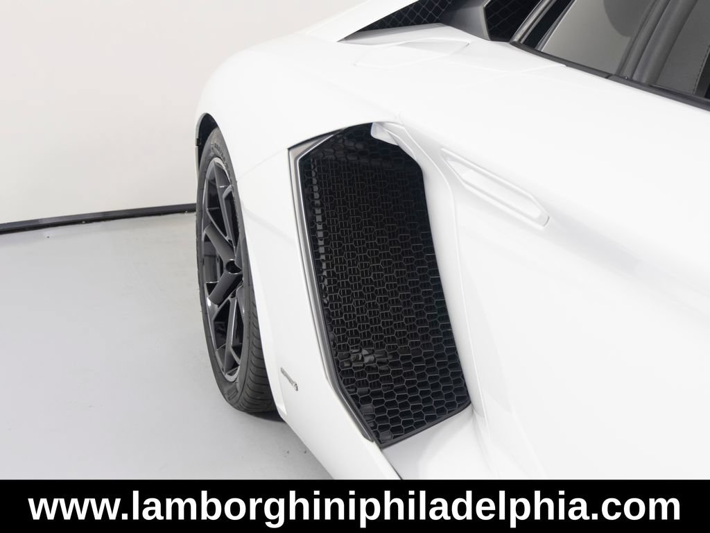 Used 2016 Lamborghini Aventador LP 700-4 AWD/4WD image 45