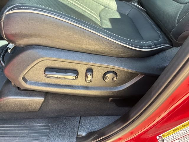 Used 2023 Honda Pilot Elite image 13