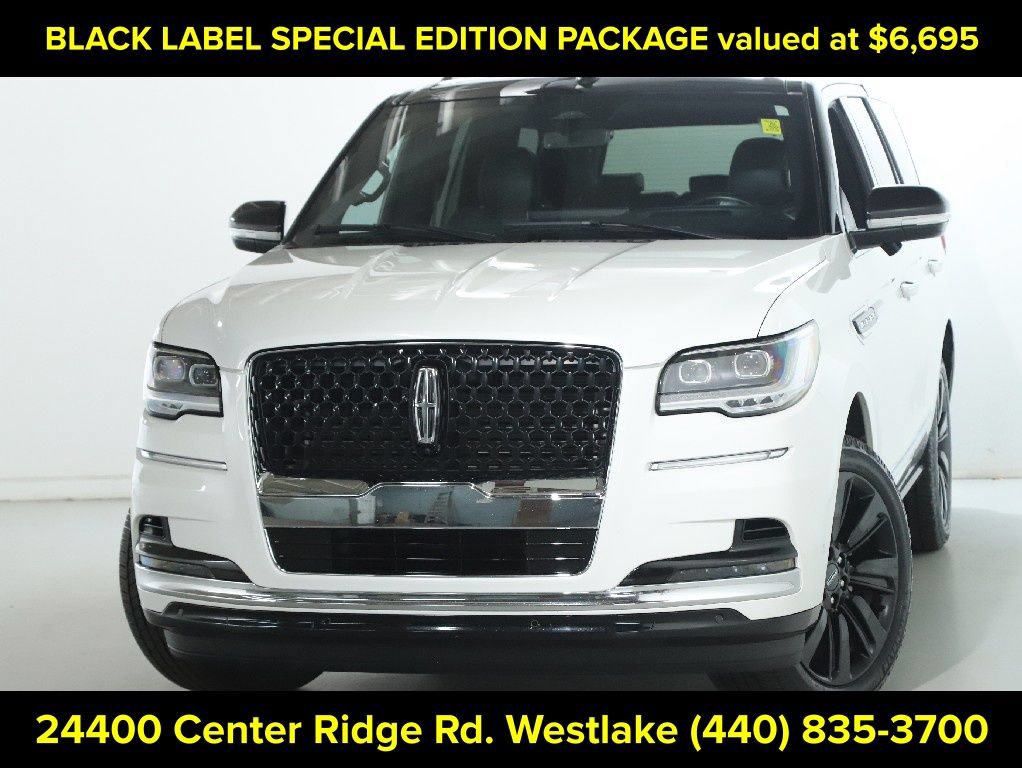 Certified 2023 Lincoln Navigator Black Label AWD/4WD image 3