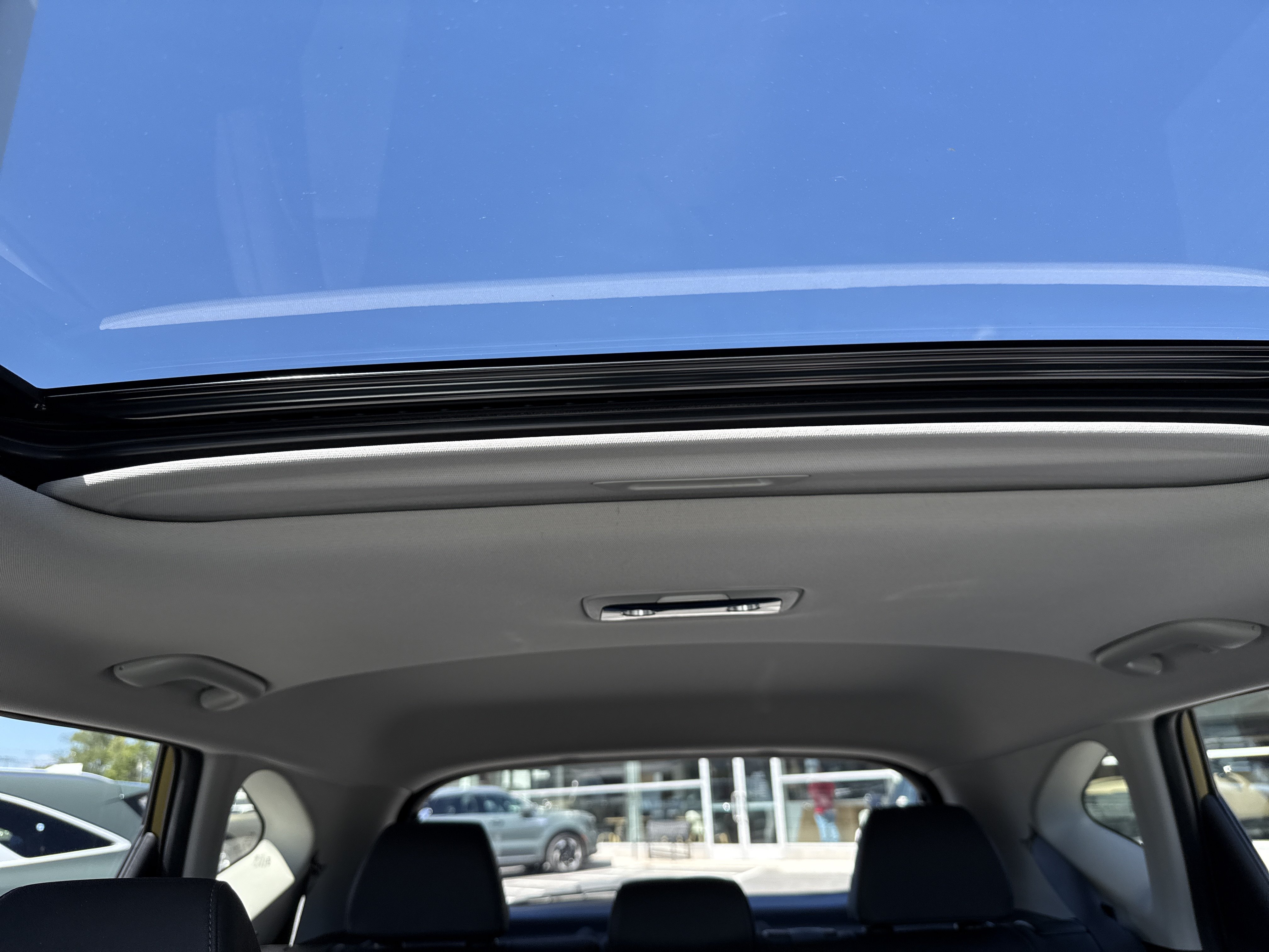 Certified 2024 Kia Seltos SX w/ SX Sunroof Package AWD/4WD image 29