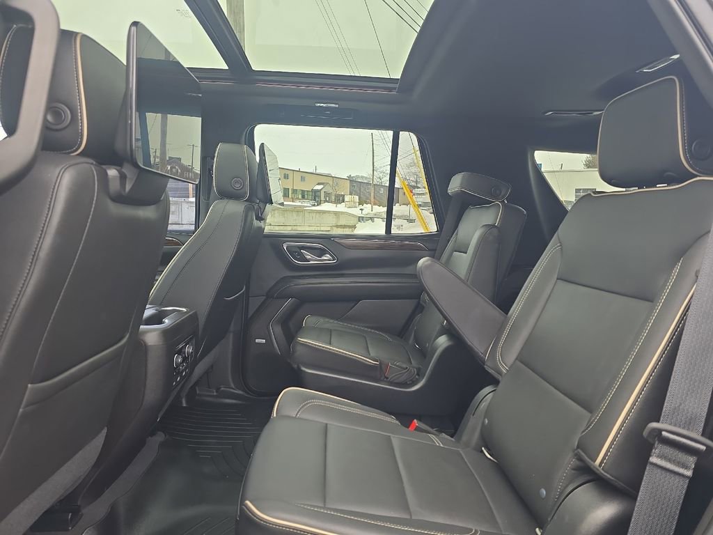 Used 2021 Chevrolet Tahoe Premier AWD/4WD image 18