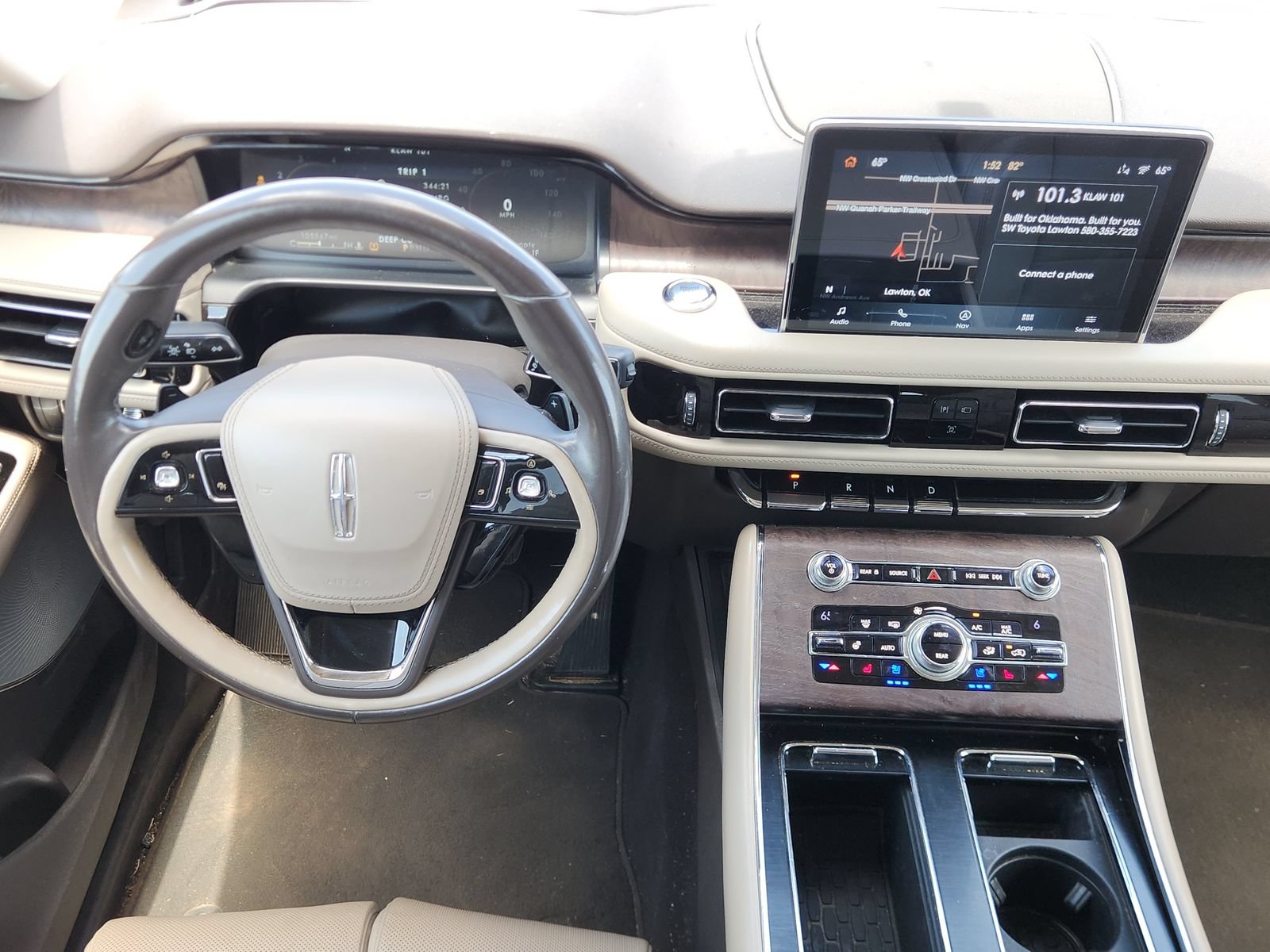 Used 2020 Lincoln Aviator Reserve w/ Equipment Group 202A AWD/4WD image 30