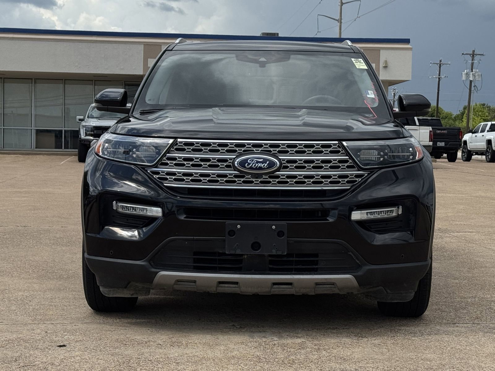 Used 2023 Ford Explorer Limited w/ Limited Technology Package RWD image 9
