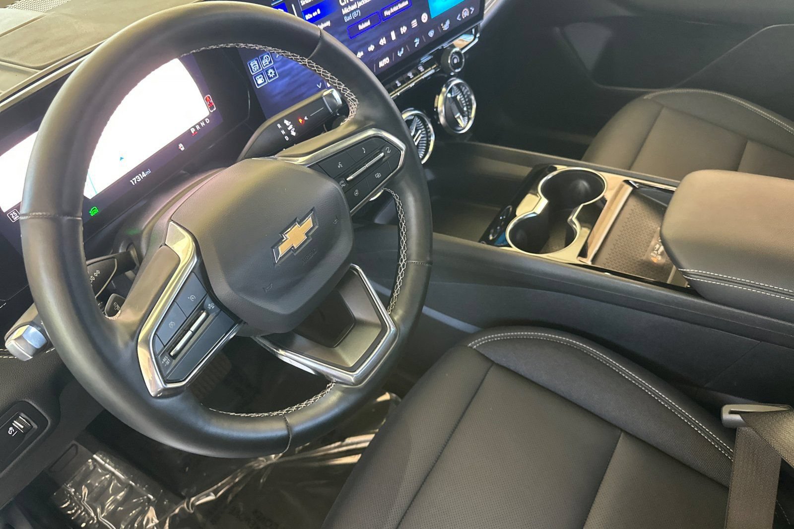 Used 2024 Chevrolet Blazer EV LT AWD/4WD image 10
