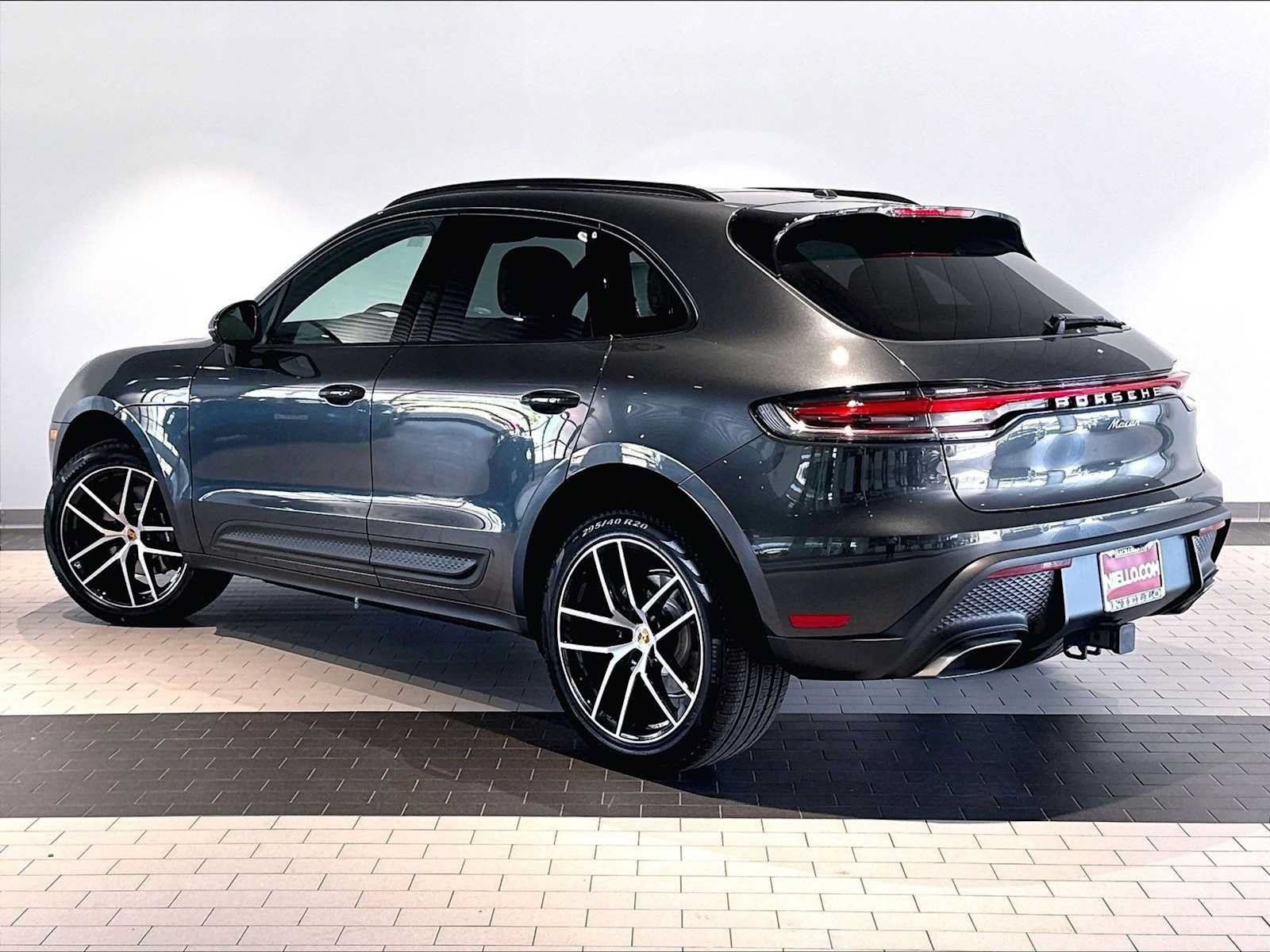 New 2026 Porsche Macan AWD/4WD image 3