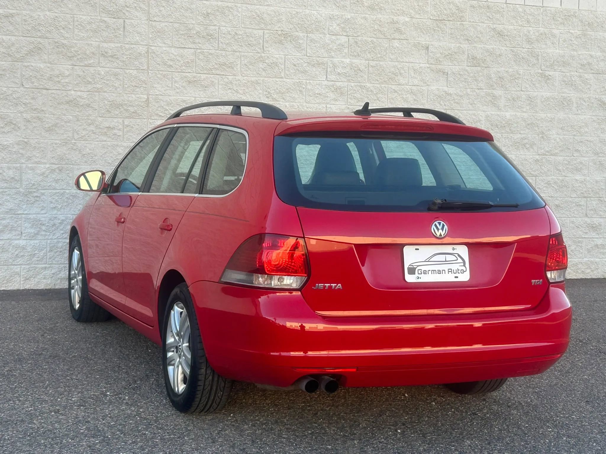Used 2012 Volkswagen Jetta TDI FWD image 8