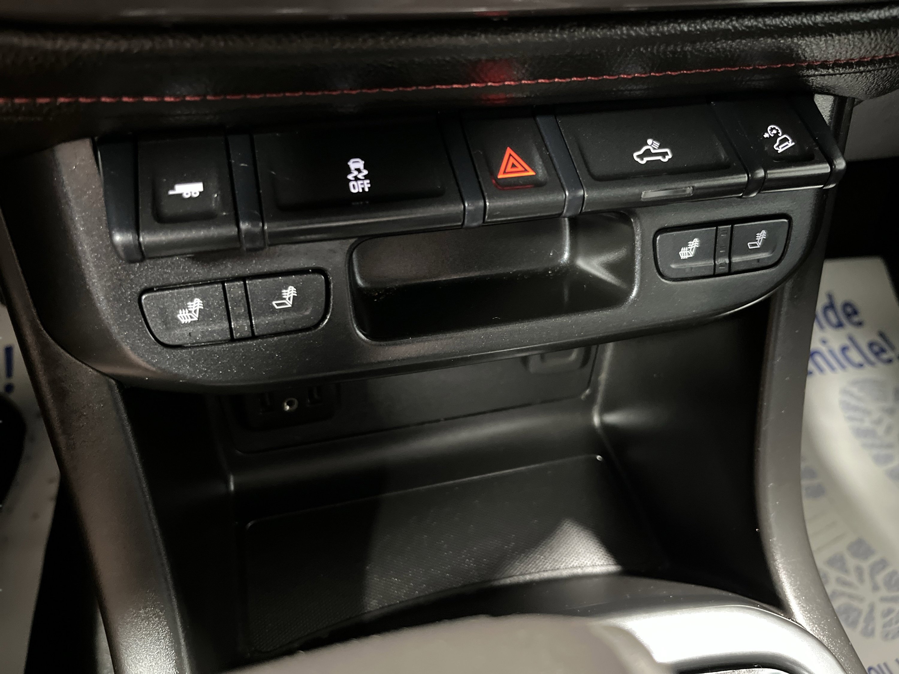 Used 2020 GMC Canyon All Terrain w/ All Terrain X Package AWD/4WD image 25