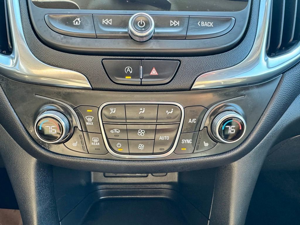 Used 2022 Chevrolet Equinox LT image 23