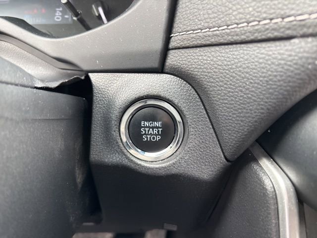 Used 2023 Toyota RAV4 XLE Premium image 31