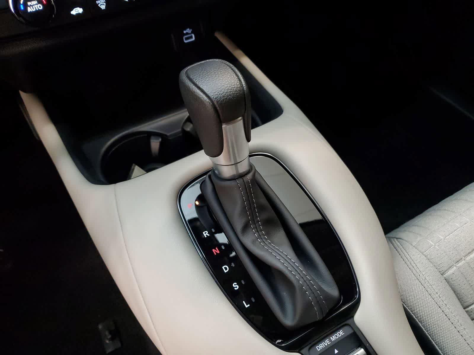 Certified 2024 Honda HR-V LX image 7