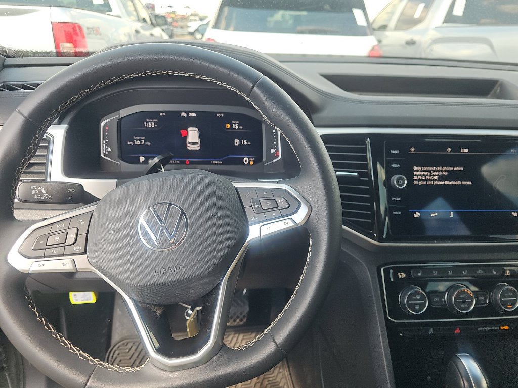 Used 2023 Volkswagen Atlas Cross Sport SE FWD image 12