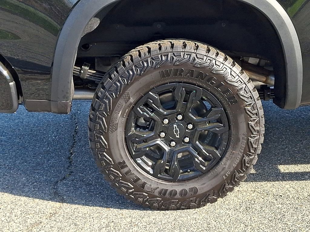 New 2026 Chevrolet Silverado 1500 ZR2 AWD/4WD image 5